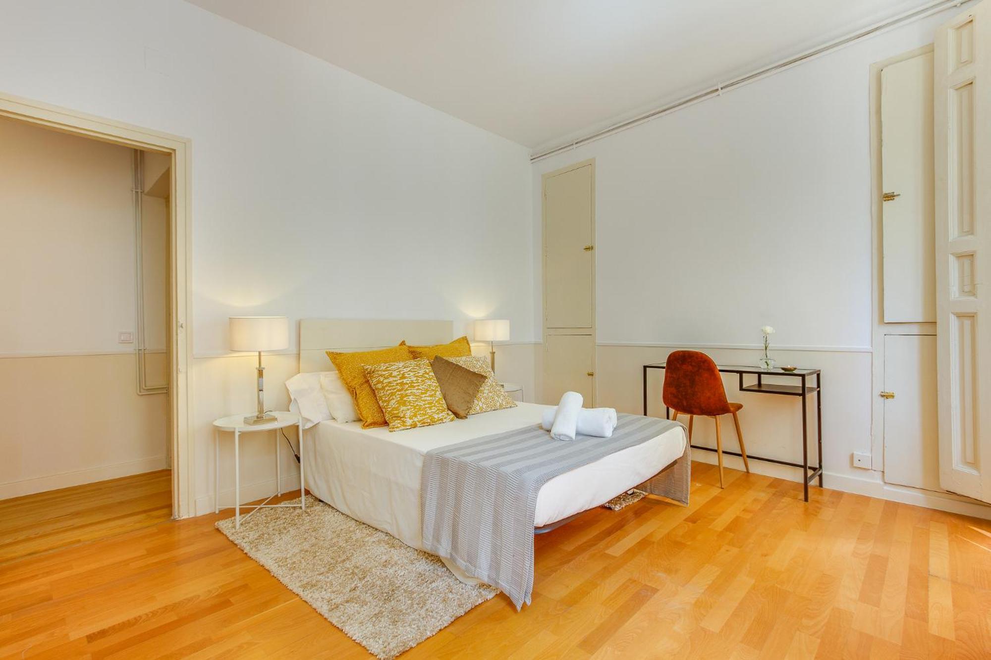 Amplias Habitaciones En El Corazon De Madrid - Plaza De Espana Exterior foto